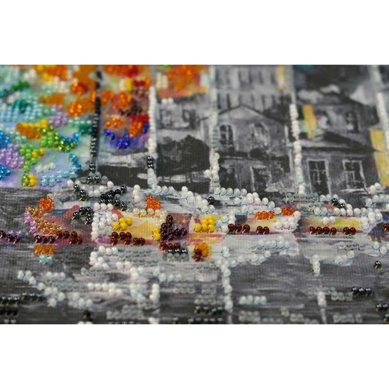 Main Bead Embroidery Kit on Canvas  Abris Art AB-571 The city wakes up