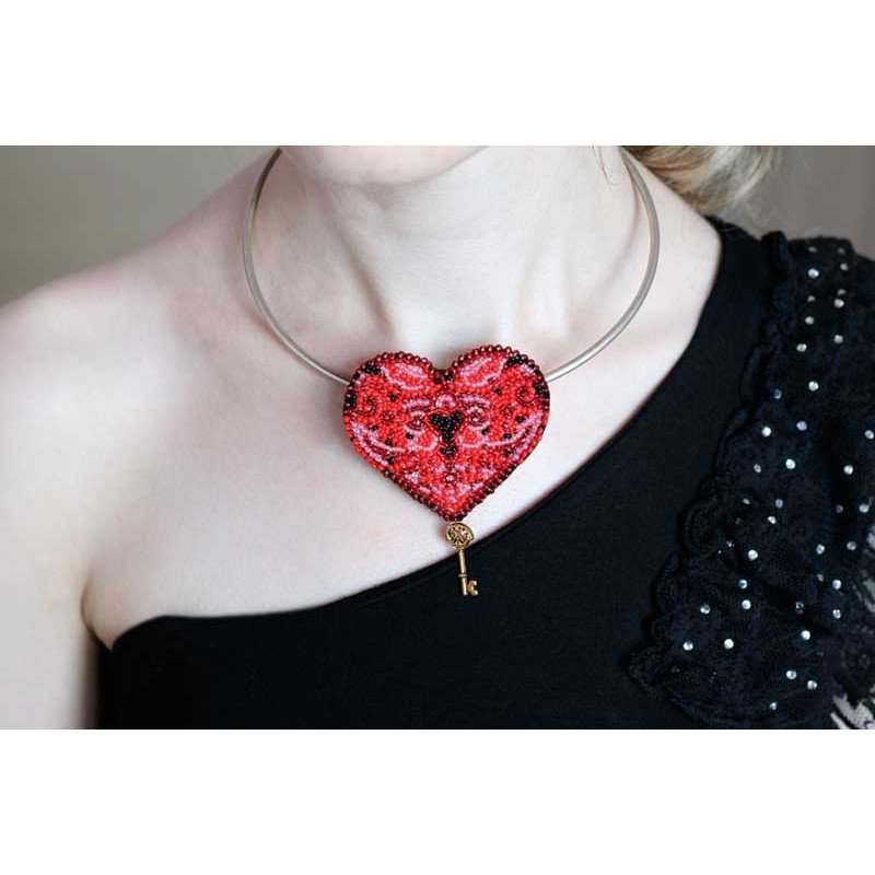 Набор для вышивки бисером украшения на натуральном художественном холсте Абрис Арт AD-008 Ключ к сердцу-1
