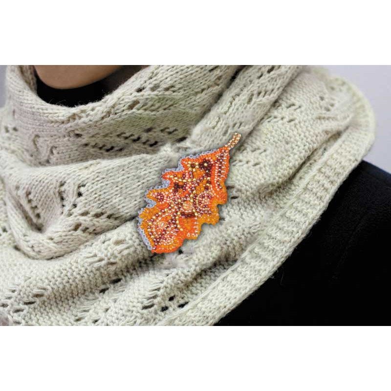 Набор для вышивки бисером украшения на натуральном художественном холсте Абрис Арт AD-017 Дубовый листочек