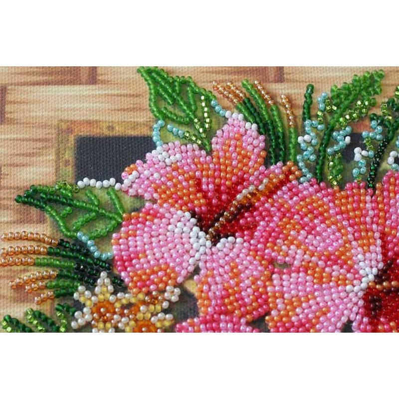 Mid-sized bead embroidery kit Abris Art AMB-026 Flowers of tanzania