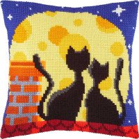 Pillow for cross-stitching Charіvnytsya Z-79 Rooftop cats