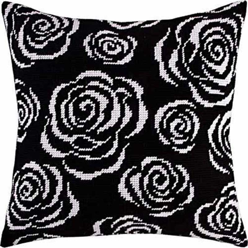 Pillow for embroidery half-cross Charіvnytsya V-117 Roses at night