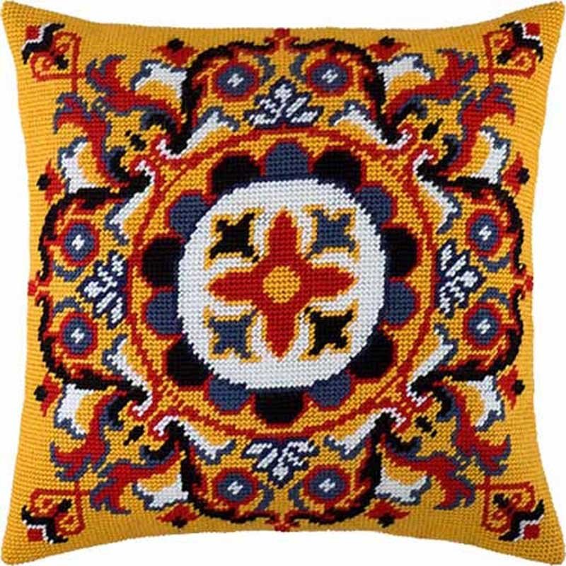 Подушка для вышивки полукрестом Чарівниця V-142 Персидская розетка