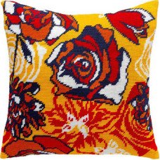 Подушка для вишивки напівхрестом Чарівниця V-147 Вогненні квіти