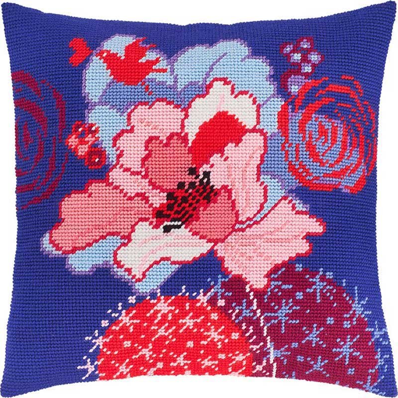 Подушка для вишивки напівхрестом Чарівниця V-196 Синій квітка