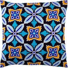 Подушка для вышивки полукрестом Чарівниця V-235 Марокко