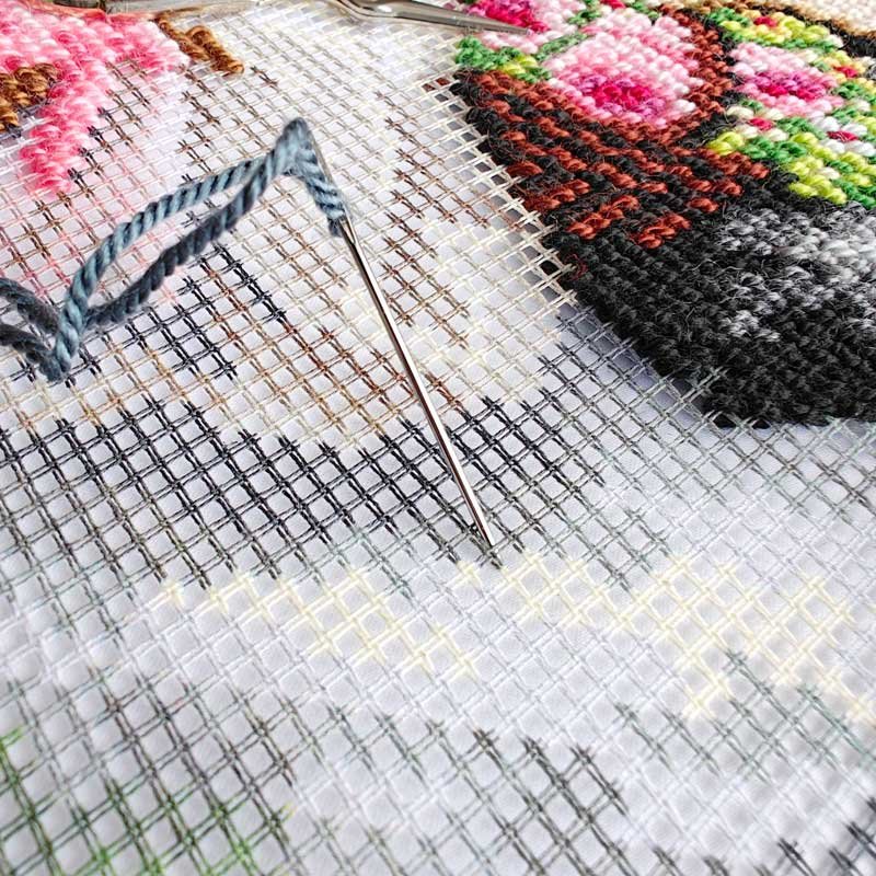 Pillow for embroidery half-cross Charіvnytsya V-504 The Little Gardener