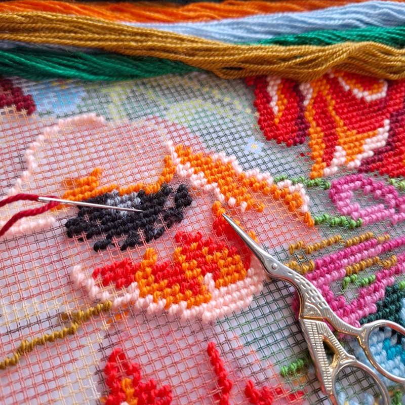 Pillow for embroidery half-cross Charіvnytsya V-514 Summer Memories