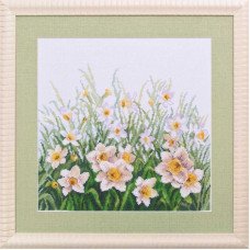 Cross stitch kit Momentos Magicos M-114 Valley of daffodils