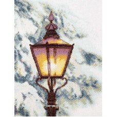 Cross stitch kit Momentos Magicos M-541 Snow Light