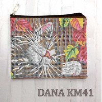 Косметичка маленька для вишивки бісером ДАНА КМ-041