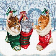 Набір для вишивки хрестиком LetiStitch L8087 Снігові кошенята