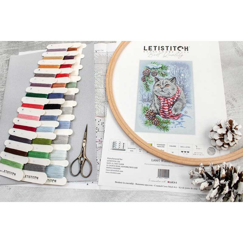 Cross Stitch Kits LetiStitch L8997 Winter Cat (discontinued)