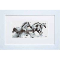 Tapestry Kits (Petit Point) Luca-S G495 White horse (discontinued)
