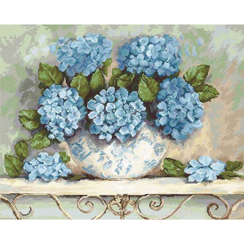 Tapestry Kits (Petit Point) Luca-S G573 Hydrangeas (discontinued)