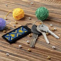 Набір для вишивання нитками брелока Чарівна країна FLHL-060
