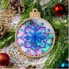 Bead embroidery kit on plastic base Christmas tree toy FLPL-063 Wonderland Crafts