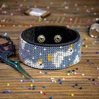 Набор для вышивания бисером на искусственной коже Wonderland Crafts FLBB-044