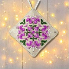 Набор для вышивания бисером на искусственной коже Wonderland Crafts FLBB-170