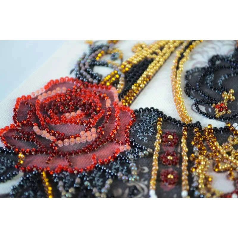 Main Bead Embroidery Kit on Canvas  Abris Art AB-940 Queen of Hearts