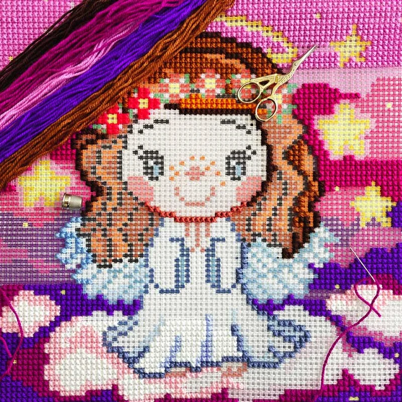 Pillow for cross-stitching Charіvnytsya Z-93 Angel Girl