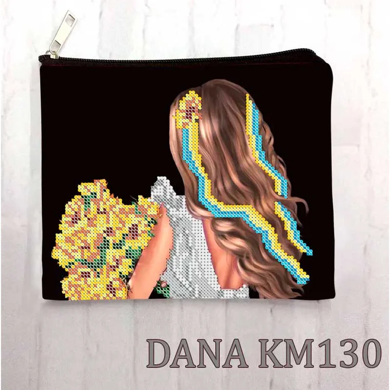 Small beautician for beadwork DANA KM-130