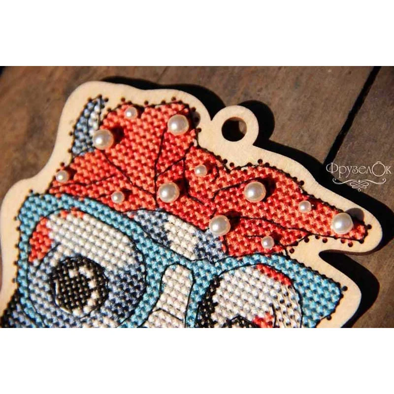 Cross stitch kit on wooden base FruzelOk 0202 Mariyka (out of production)