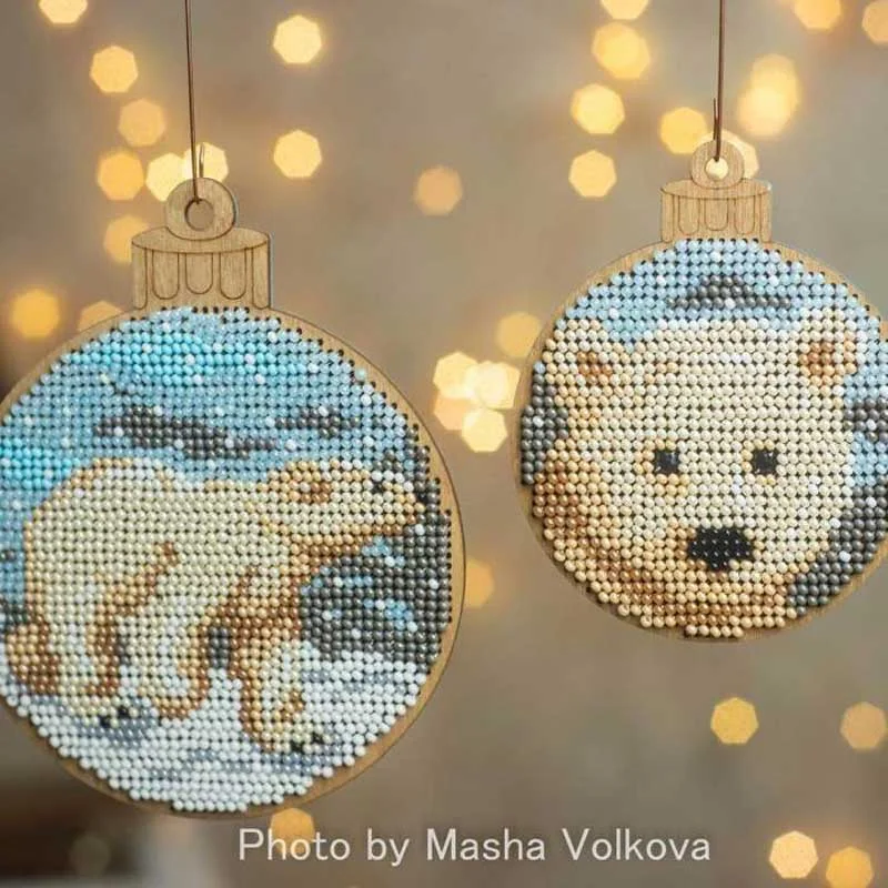 Bead embroidery kit on wood Wonderland Crafts FLK-305 Christmas decorations