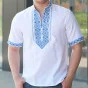 Men's embroidered shirt with short sleeves