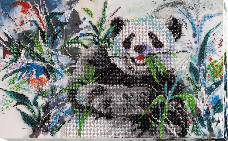 Фото Набор для вышивки бисером на холсте Абрис Арт АВ-651 Бамбуковый медведь