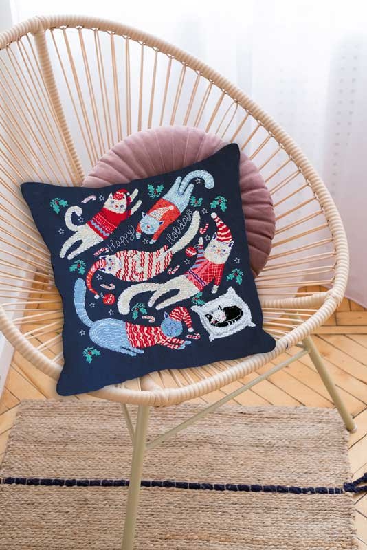 Foto Cross Stitch Pillow Kit Abris Art AHP-016 Playful cats
