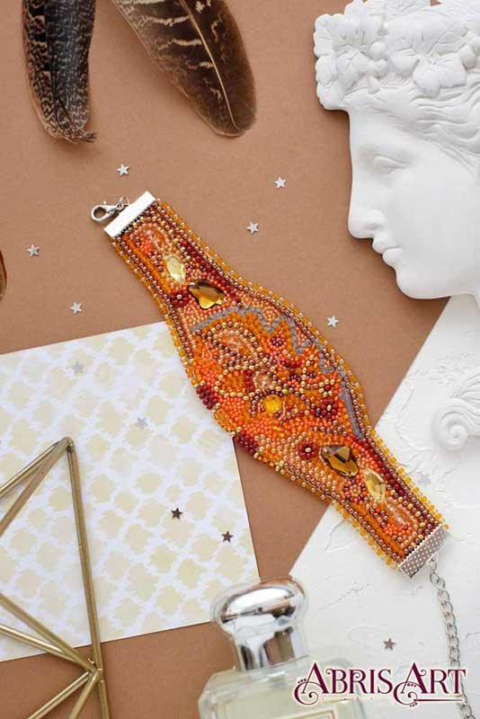 Фото Набор для вышивки бисером украшение-браслет на натуральном художественном холсте Абрис Арт ADB-002 Осеннее золото