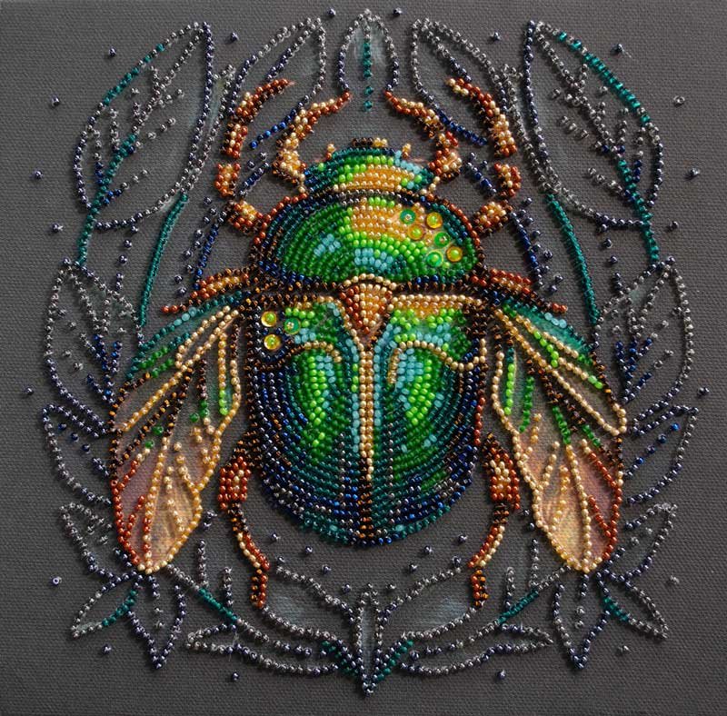 Photo Mid-sized bead embroidery kit Abris Art AMB-105 Emerald beetle