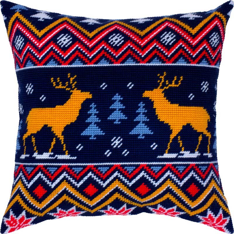 Foto Pillow for embroidery half-cross Charіvnytsya V-446 Winter moose