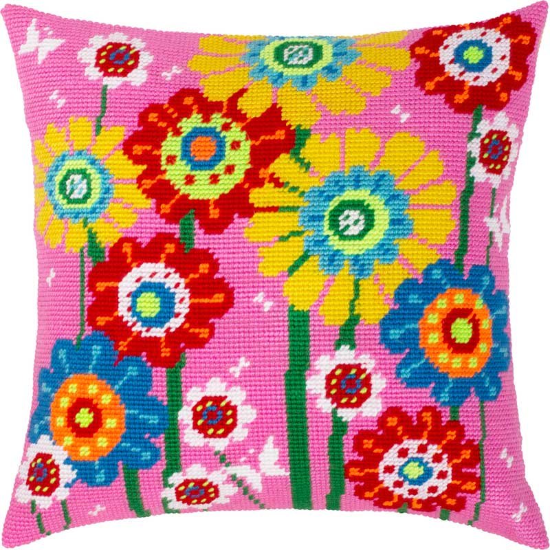 Foto Pillow for embroidery half-cross Charіvnytsya V-526 Magical garden