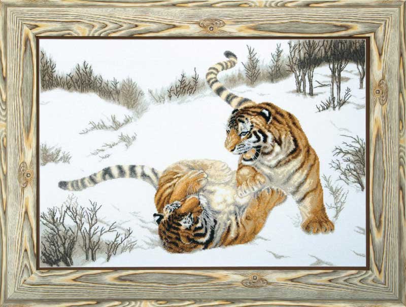 Photo Cross stitch kit Momentos Magicos M-219 Playful tigers