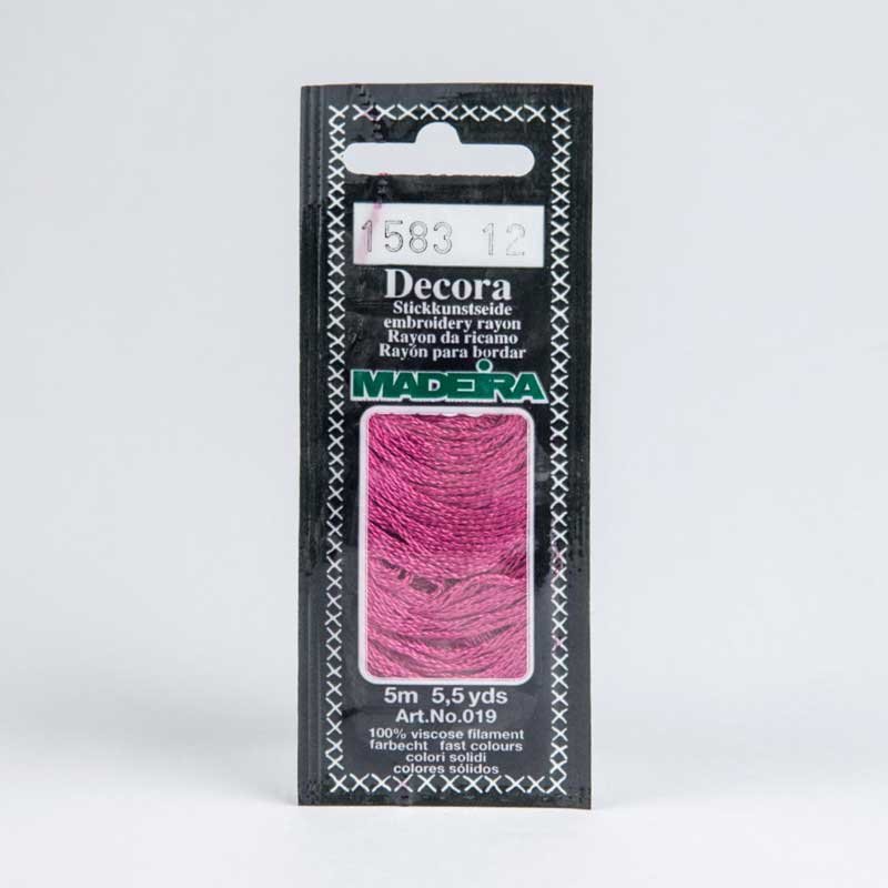 Photo Decora thread for embroidery Madeira 1583