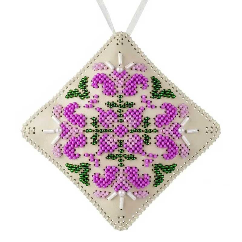Photo 2 Christmas tree ornament made of beads Wonderland Crafts Pillow